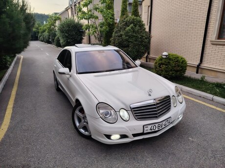 Mercedes E 280