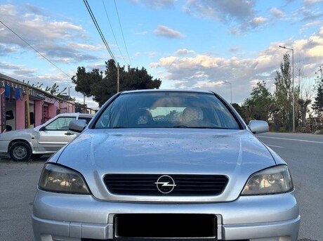 Opel Astra 2001