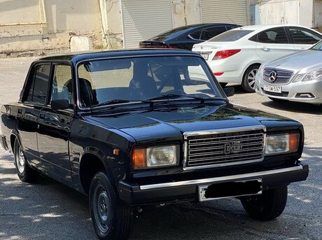 LADA (VAZ) 2107