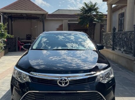 Toyota Camry 2017