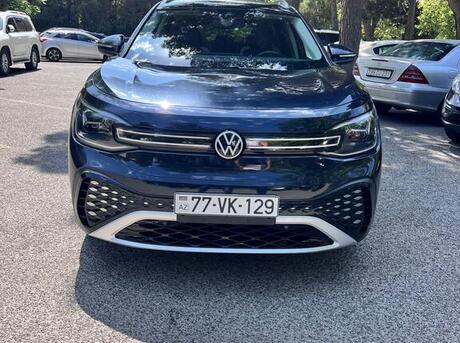 Volkswagen ID.6 Crozz