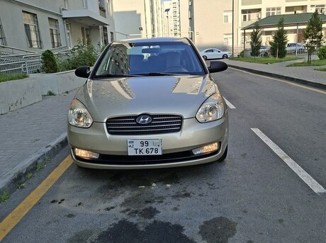Hyundai Accent