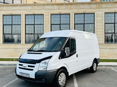 Ford Transit 2011