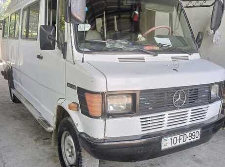 Mercedes 410 D 1990