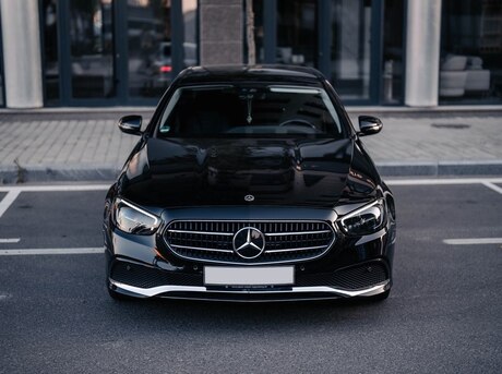 Mercedes E 300