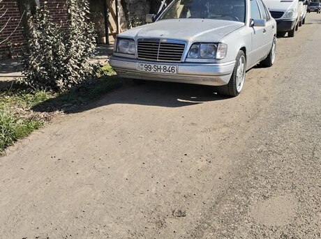 Mercedes E 220 1994
