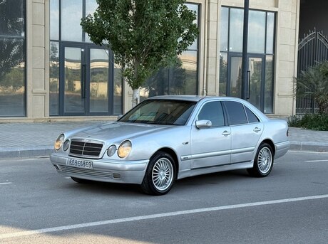 Mercedes E 220 d 1999