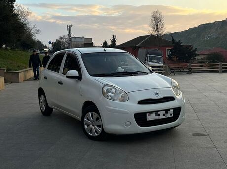 Nissan March 2011