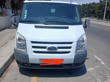 Ford Transit 2010