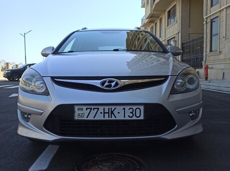 Hyundai i30 2011