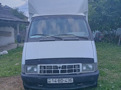 GAZ 2757 2001