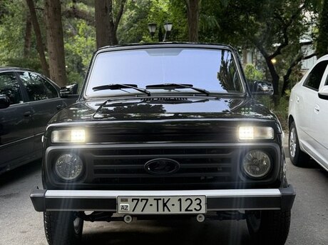 LADA (VAZ) Niva