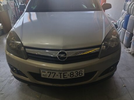 Opel Astra 2005