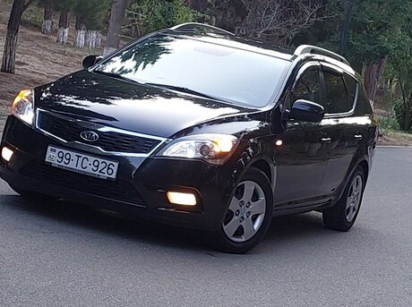 Kia  2010