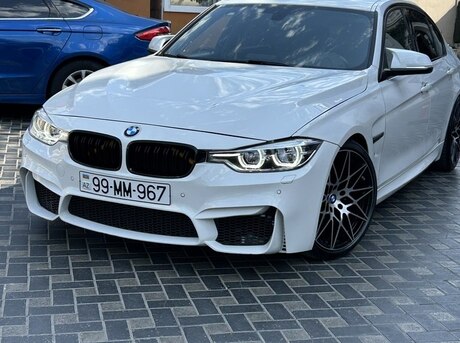 BMW 330 2017