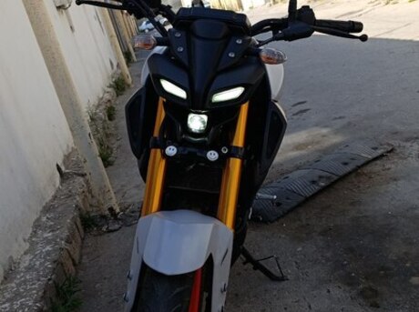 Yamaha MT-15