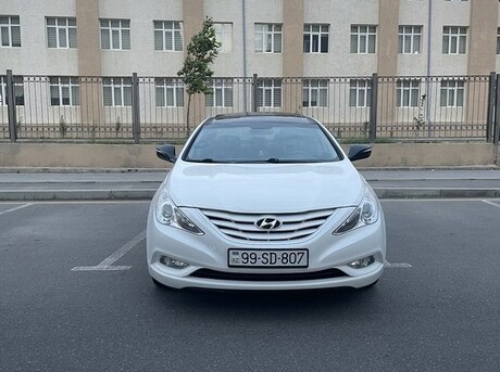 Hyundai Sonata 2012