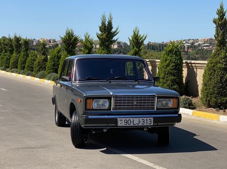 LADA (VAZ) 2107