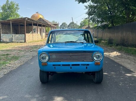 LADA (VAZ) 21011 1981