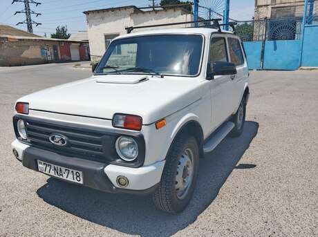 LADA (VAZ) Niva 1999