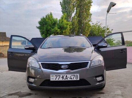 Kia Ceed 2010