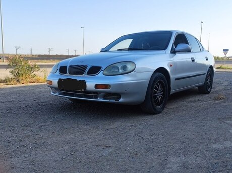 Daewoo Leganza 2002