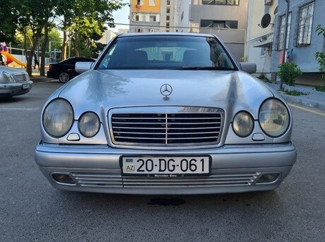 Mercedes E 200 1999