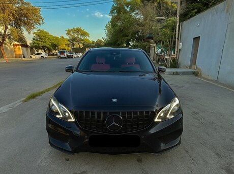 Mercedes E 200