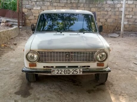 LADA (VAZ) 21011 1980