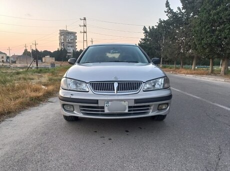 Nissan Sunny 2002