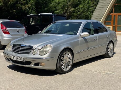 Mercedes E 320 2003