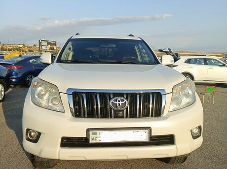 Toyota Land Cruiser Prado 2010