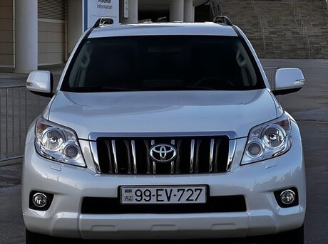 Toyota Land Cruiser Prado 2012