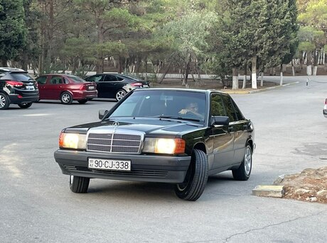 Mercedes 190 1993
