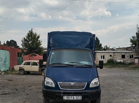GAZ 330202-740 2004
