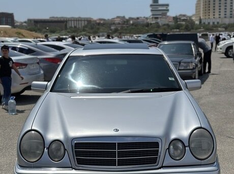 Mercedes E 240 1998