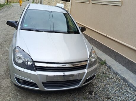 Opel Astra 2005