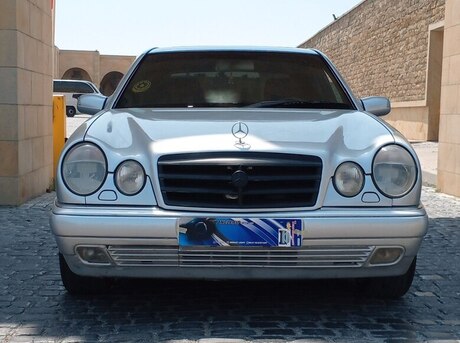 Mercedes E 240 1998
