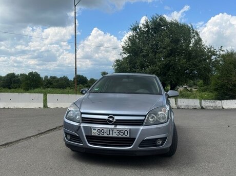Opel Astra 2005