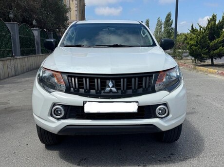 Mitsubishi L200 2016
