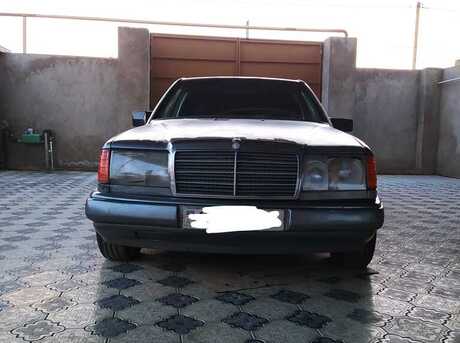 Mercedes E 250 1993