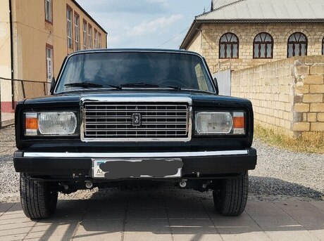 LADA (VAZ) 2107 2010