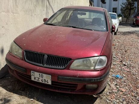 Nissan Sunny 2001