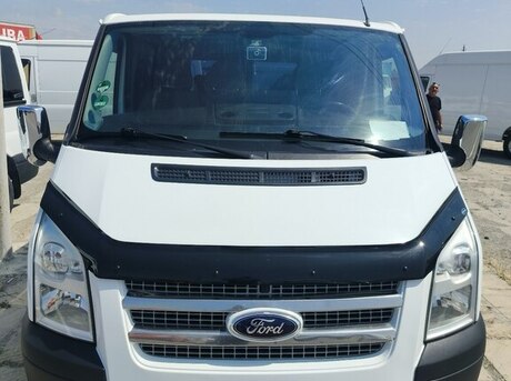 Ford Transit 2012