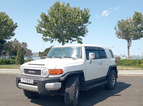 Toyota FJ Cruiser