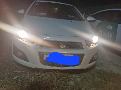 Chevrolet Aveo 2013