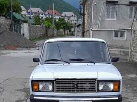 LADA (VAZ) 2107 2010