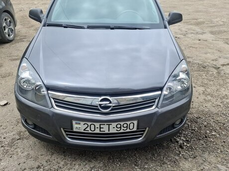 Opel Astra 2009