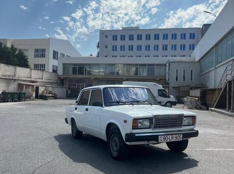 LADA (VAZ) 2107 2005