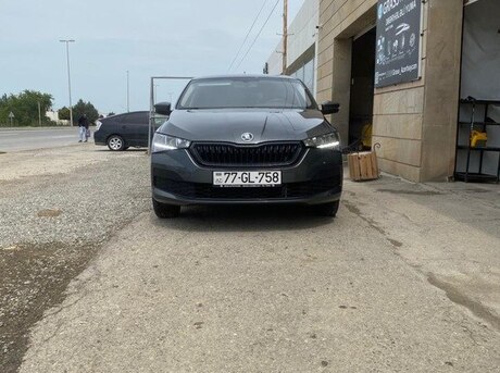 Skoda Rapid 2021